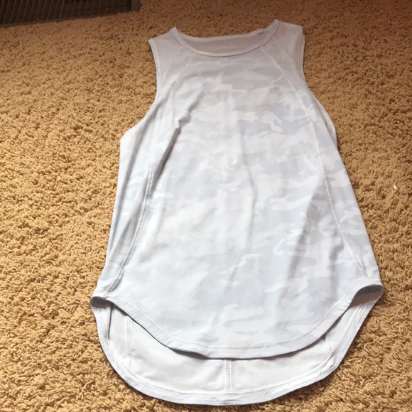 White camo lululemon sculpt tank - Picture 2 of 5